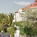 Cozy In 36 M² Sea And Garden View Lejlighed Dubrovnik
