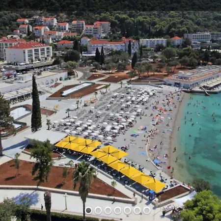 Apartman Cozy In 36 M² Sea And Garden View