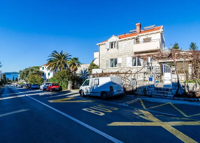 Cozy In 36 M² Sea And Garden View Lägenhet *