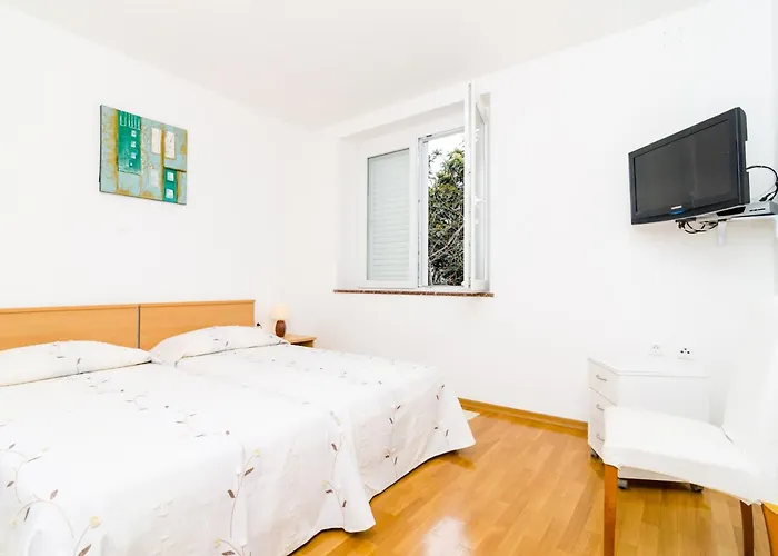 Lägenhet Cozy In 36 M² Sea And Garden View *